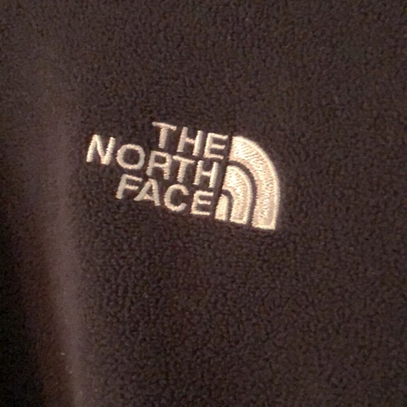 NORTH FACE🎉HOST PICK🎉Polartek Classic|Charcoal Grey HalfZip Fleece - Picture 2 of 8